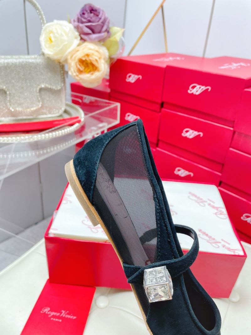 Roger Vivier flat shoes